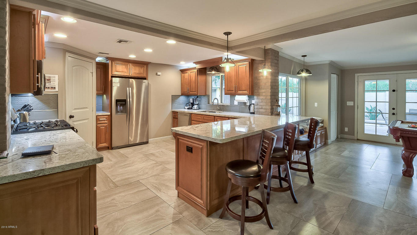 6731 E 2ND Street, Scottsdale, AZ 85251