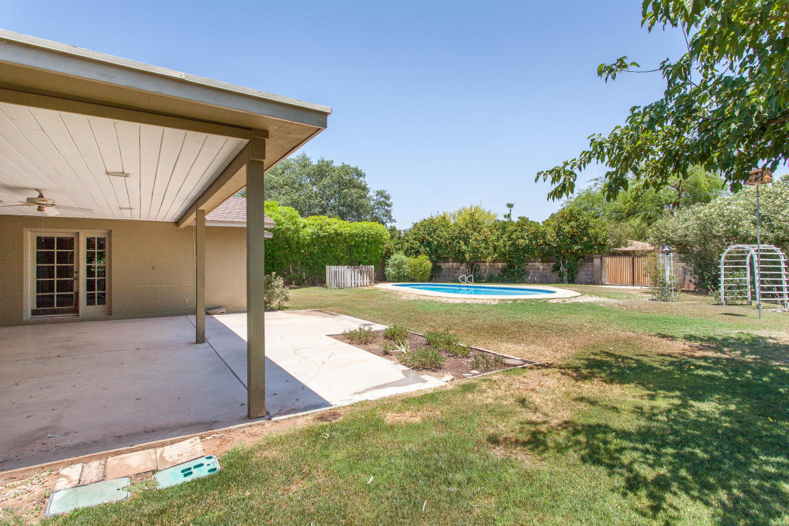 8520 E MONTEREY Way, Scottsdale, AZ 85251