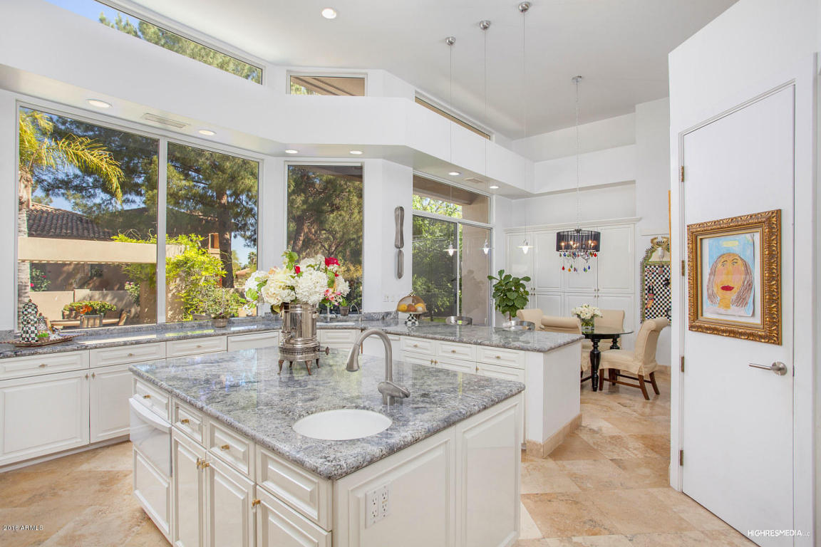 6320 E CALLE BRUVIRA Avenue, Paradise Valley, AZ 85253