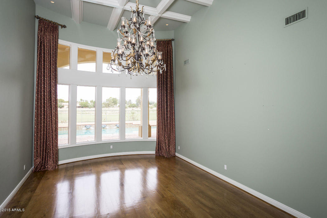5624 E SANNA Street, Paradise Valley, AZ 85253