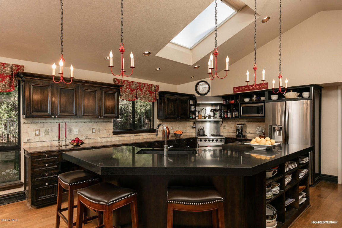 5355 E Desert Vista Road, Paradise Valley, AZ 85253