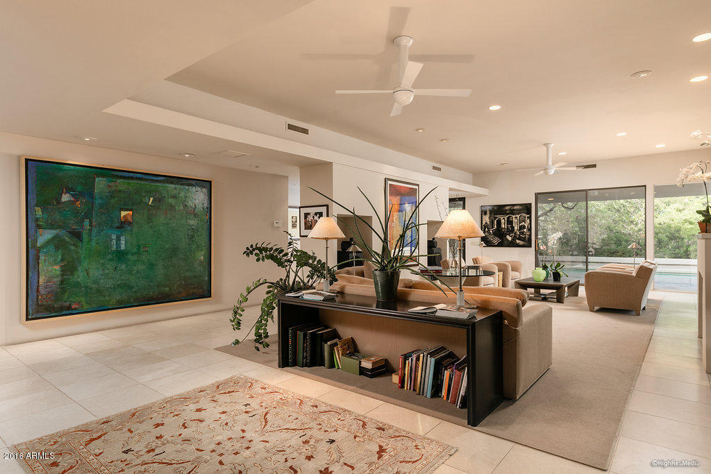 6711 N 47TH Street, Paradise Valley, AZ 85253