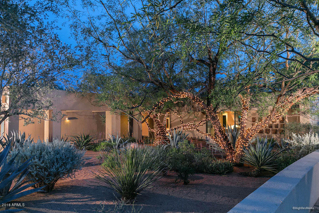 6711 N 47TH Street, Paradise Valley, AZ 85253
