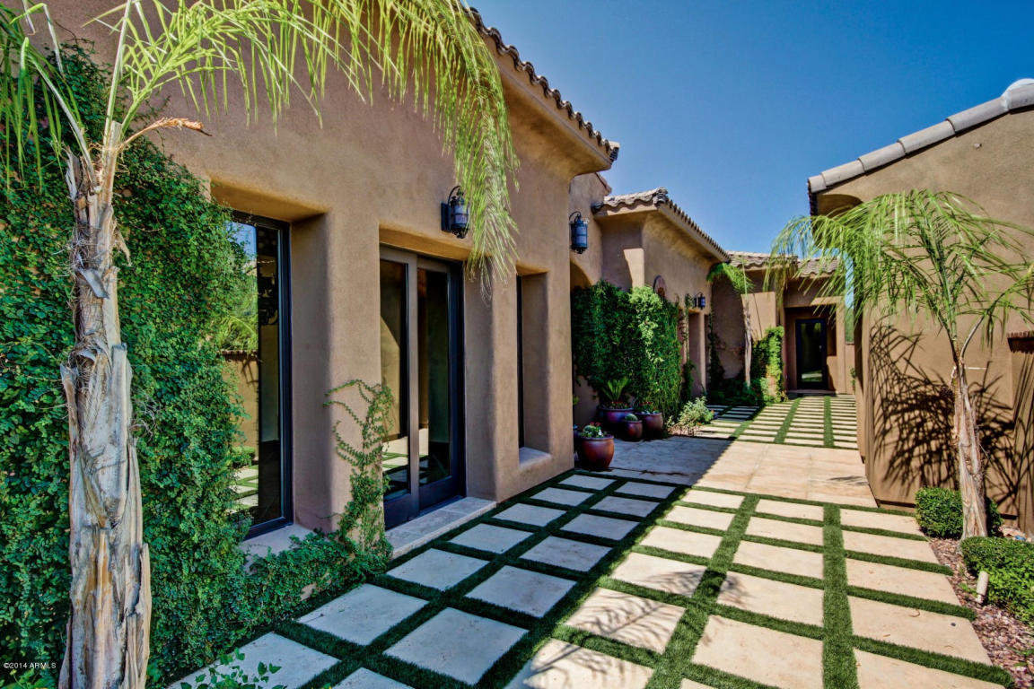 5347 E MOCKINGBIRD Lane, Paradise Valley, AZ 85253