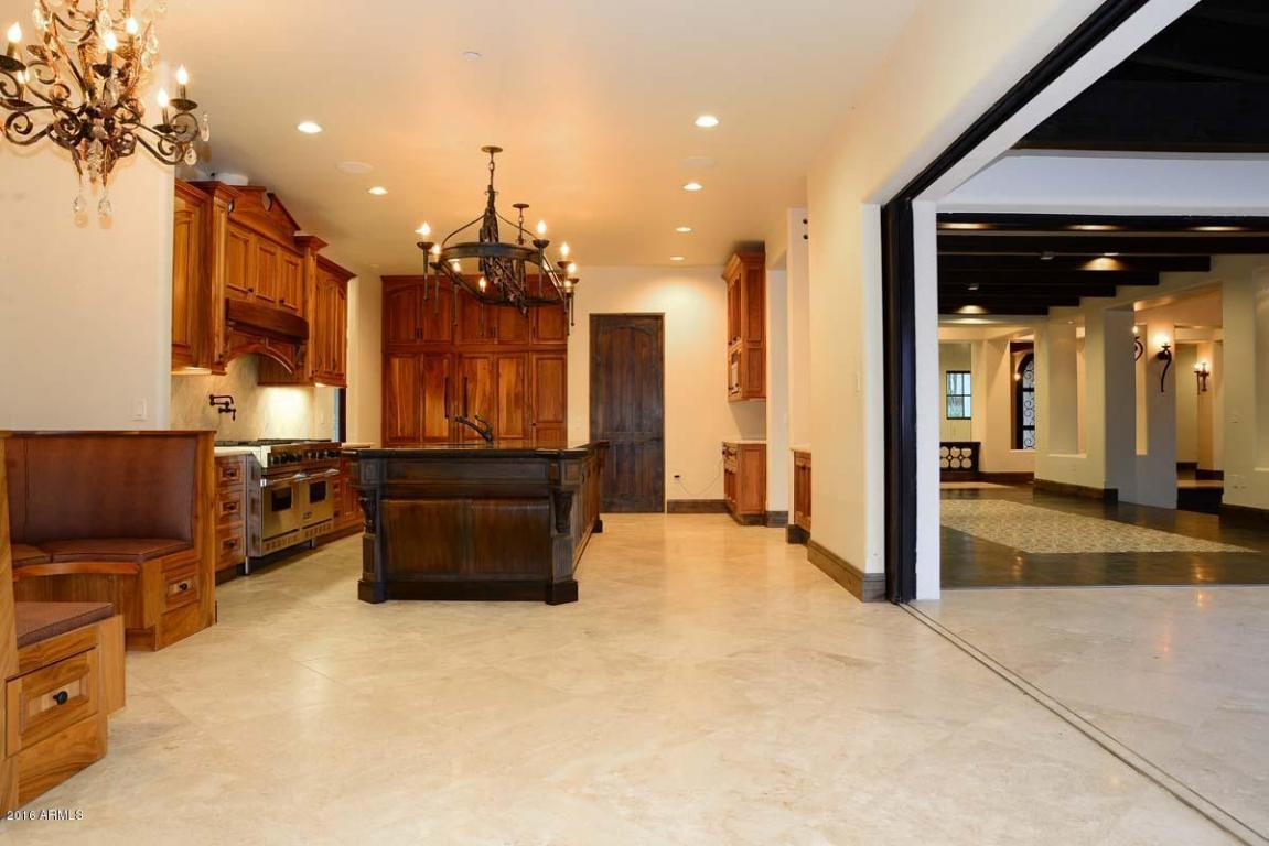 6303 N 33RD Street, Paradise Valley, AZ 85253