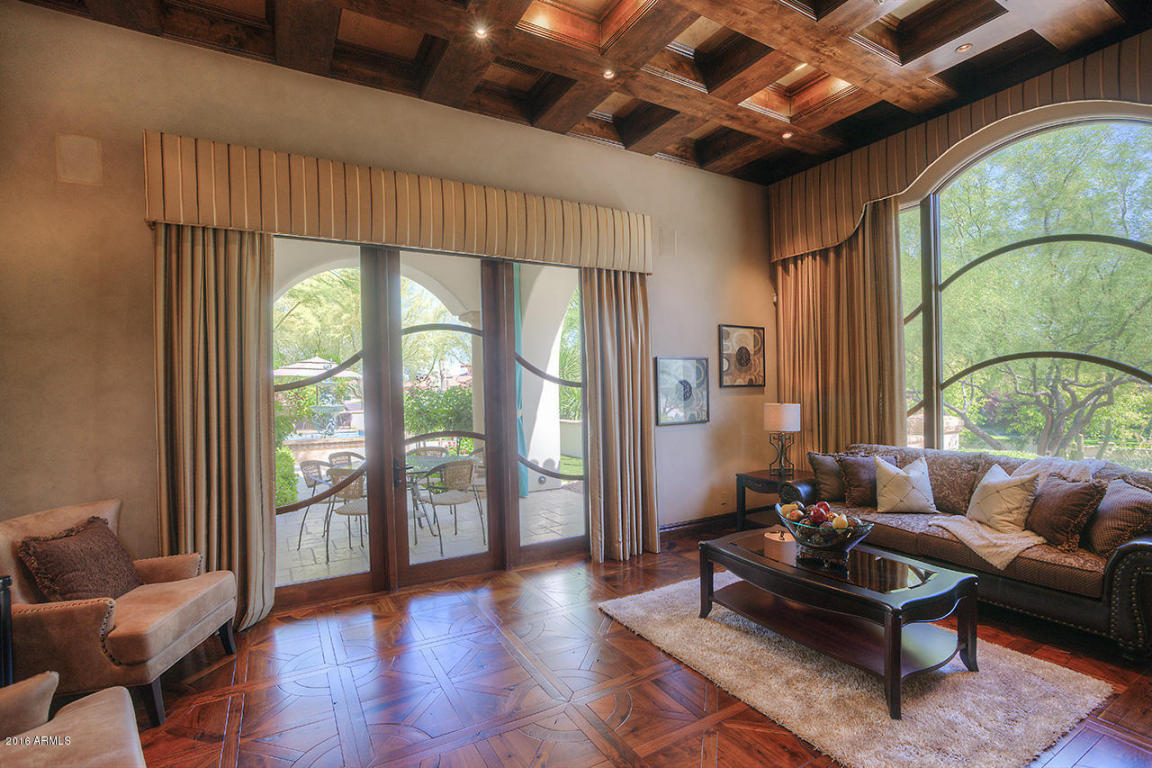 4228 E CLAREMONT Avenue, Paradise Valley, AZ 85253