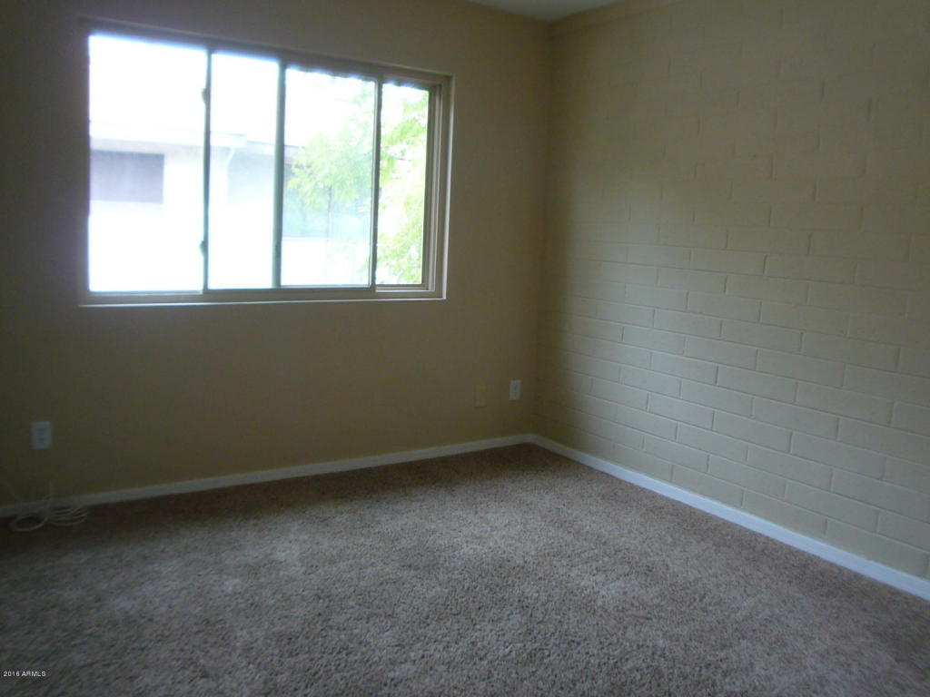 8434 E ROOSEVELT Street, Scottsdale, AZ 85257