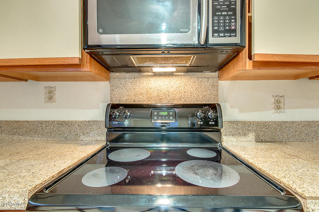 8625 E BELLEVIEW Place, Scottsdale, AZ 85257