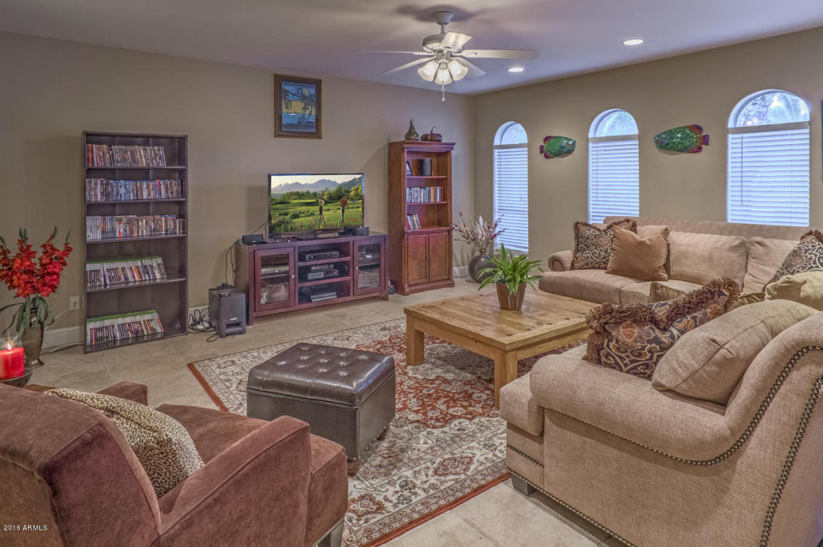 8411 E Via De Encanto Street, Scottsdale, AZ 85258