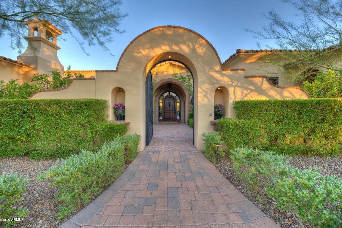 13735 E YUCCA Street, Scottsdale, AZ 85259