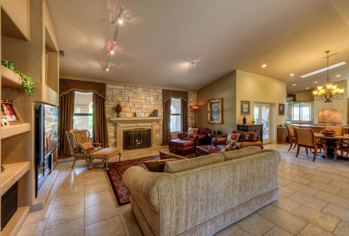 9730 E DESERT COVE Avenue, Scottsdale, AZ 85260