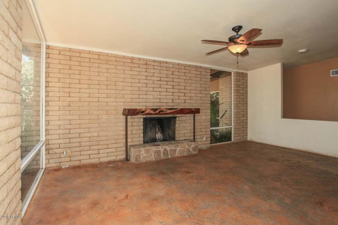 8524 E KALIL Drive, Scottsdale, AZ 85260