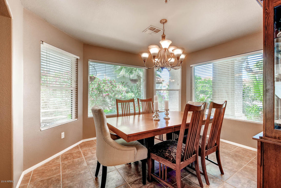 8833 E CHARTER OAK Drive, Scottsdale, AZ 85260