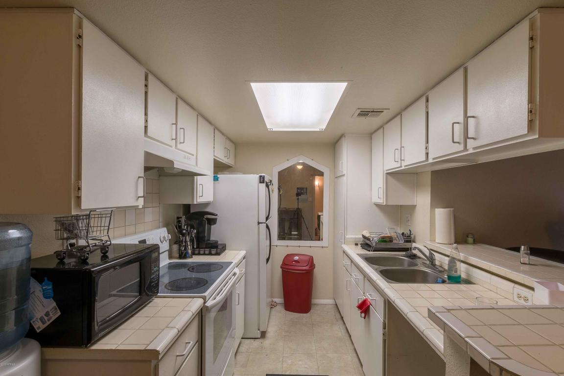 1111 E UNIVERSITY Drive, Tempe, AZ 85281