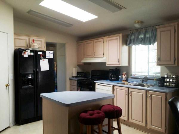 Tempe Cascade Mobile Home Estates 2340 E. University DrTempe, AZ 85281