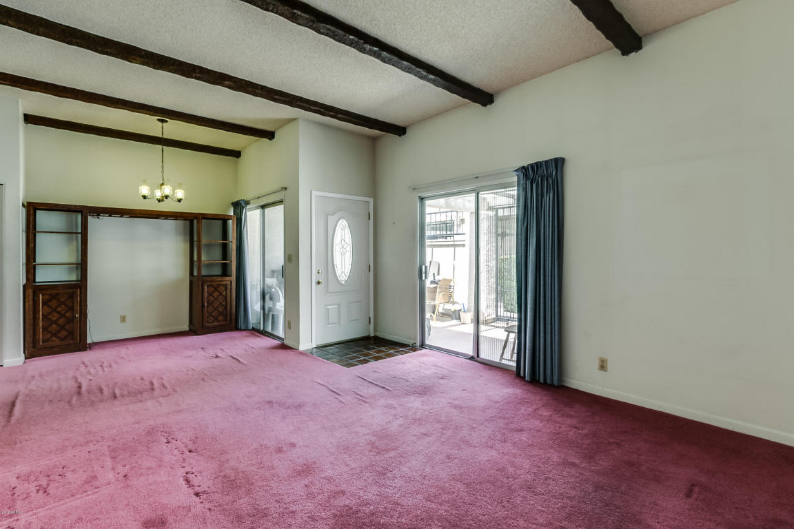 722 S LEBANON Lane, Tempe, AZ 85281