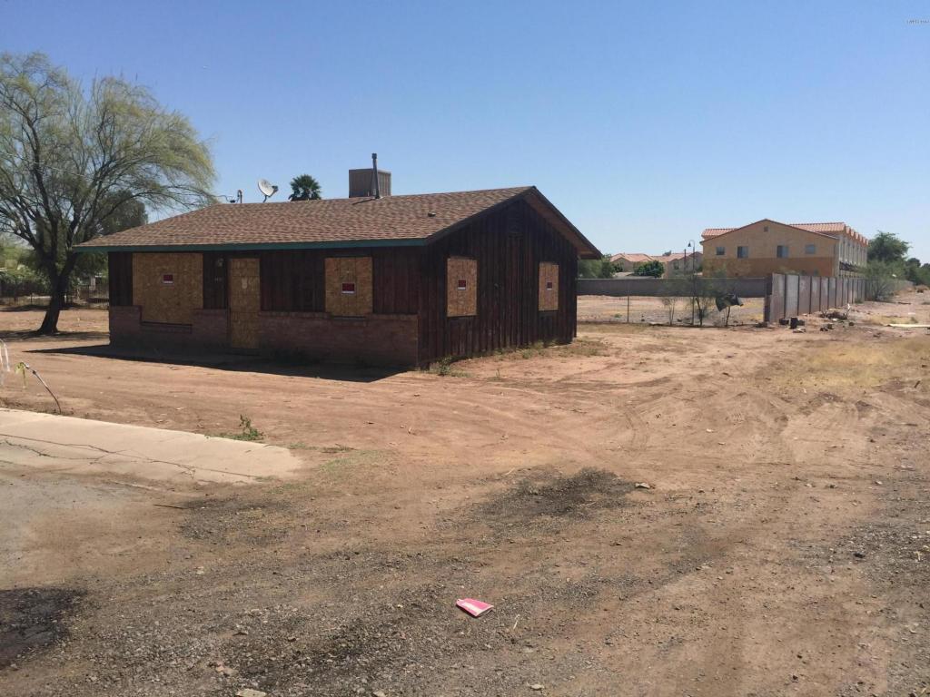 1432 S BONARDEN Lane, Tempe, AZ 85281