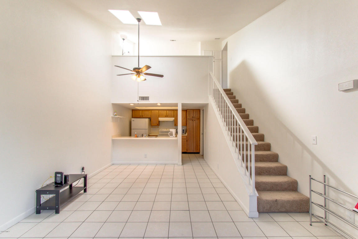 633 W SOUTHERN Avenue, Tempe, AZ 85282