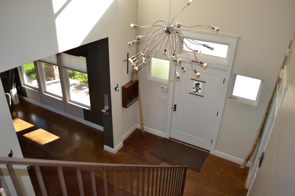 140 W COTTAGE Lane, Tempe, AZ 85282