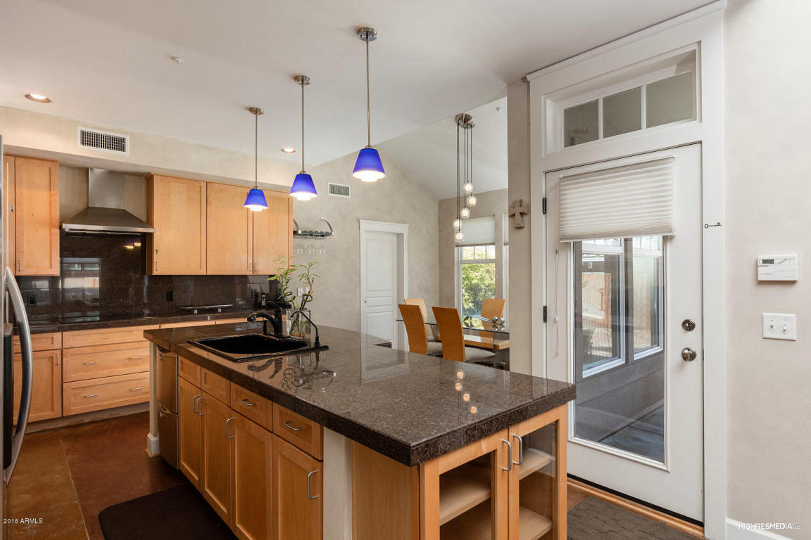 140 W COTTAGE Lane, Tempe, AZ 85282