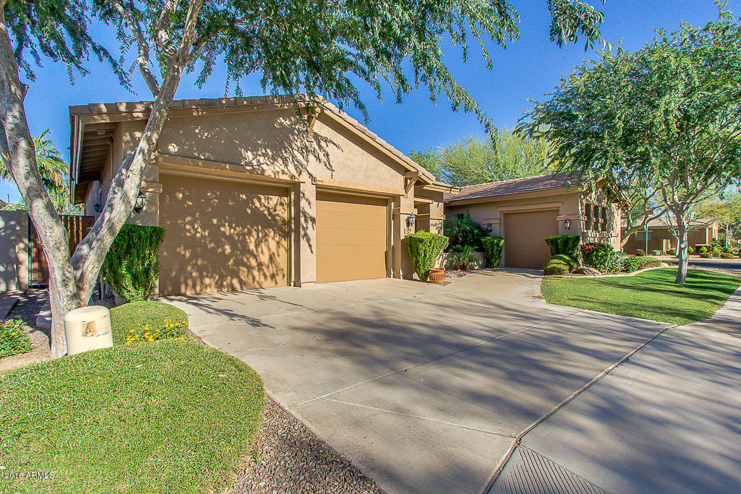 2608 S WHETSTONE Place, Chandler, AZ 85286