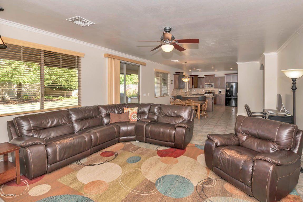 1582 S LOS ALTOS Drive, Chandler, AZ 85286