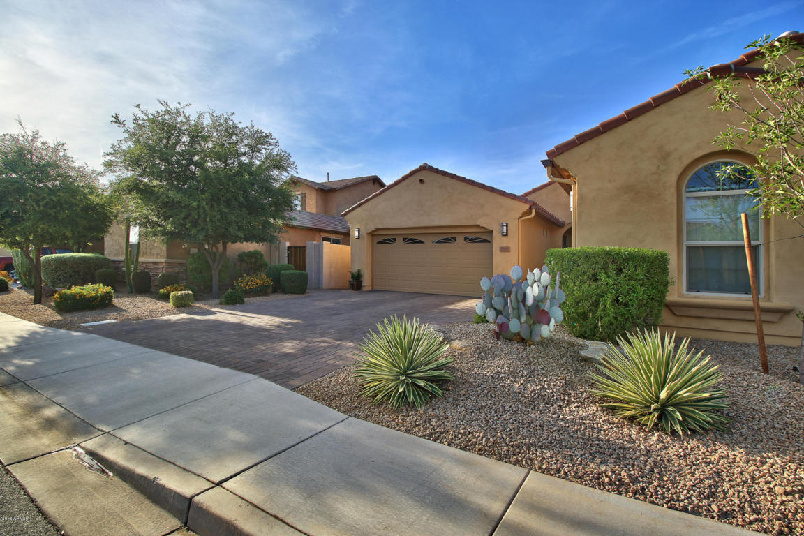 1592 W HOMESTEAD Drive, Chandler, AZ 85286