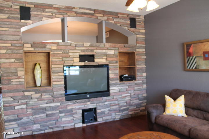 1503 E SAGEBRUSH Street, Gilbert, AZ 85296