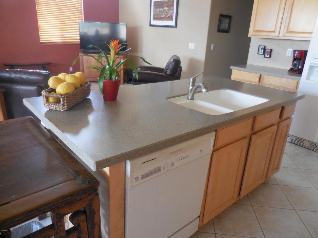 512 S Roanoke Street, Gilbert, AZ 85296