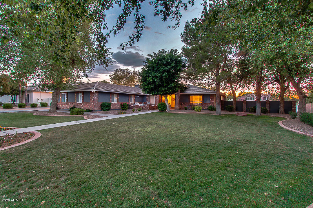 358 S JARED Drive, Gilbert, AZ 85296