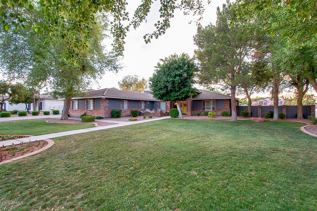 358 S JARED Drive, Gilbert, AZ 85296