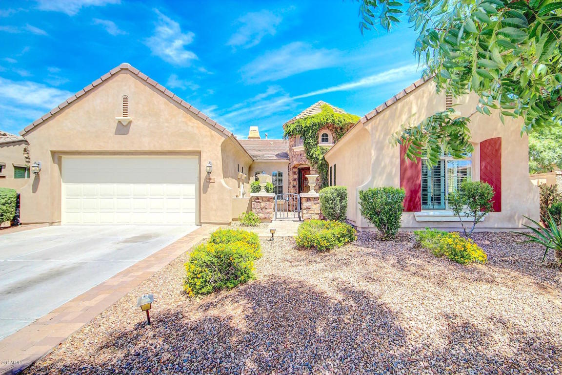 4314 E BLUE SAGE Court, Gilbert, AZ 85297
