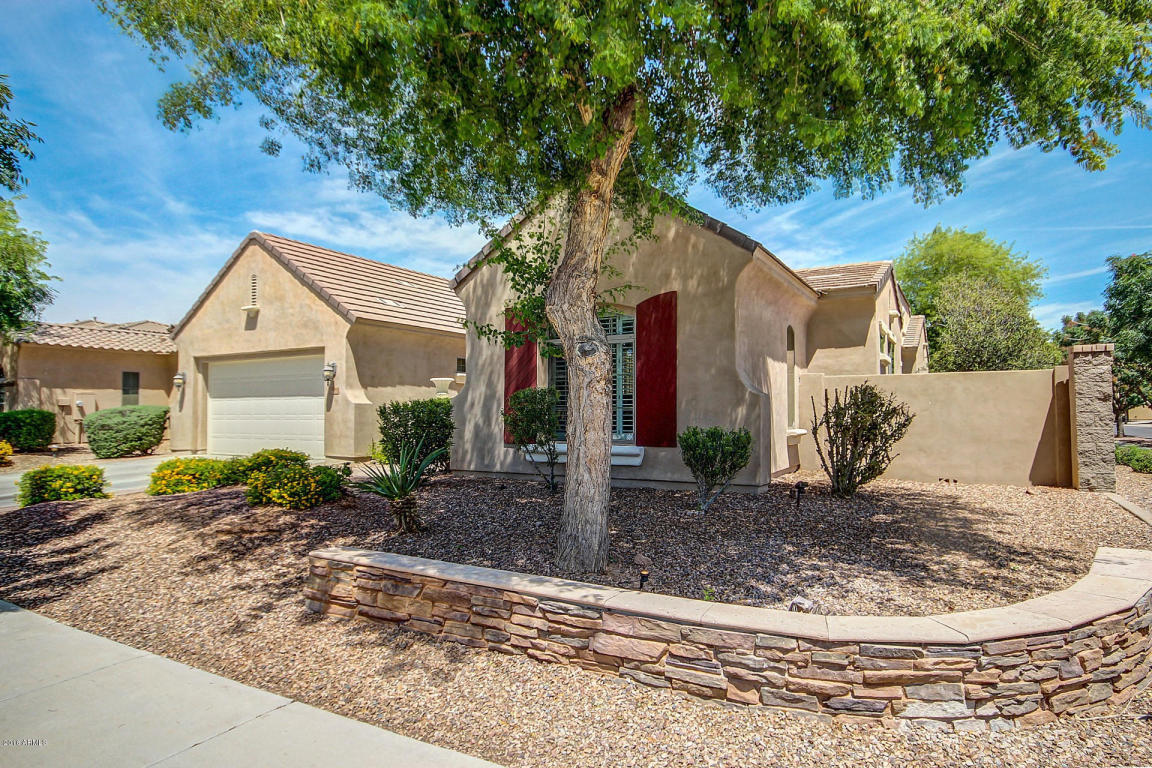 4314 E BLUE SAGE Court, Gilbert, AZ 85297