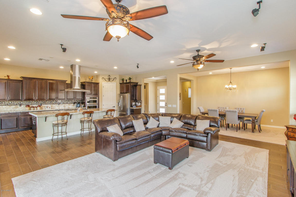 3492 E IRONSIDE Lane, Gilbert, AZ 85298