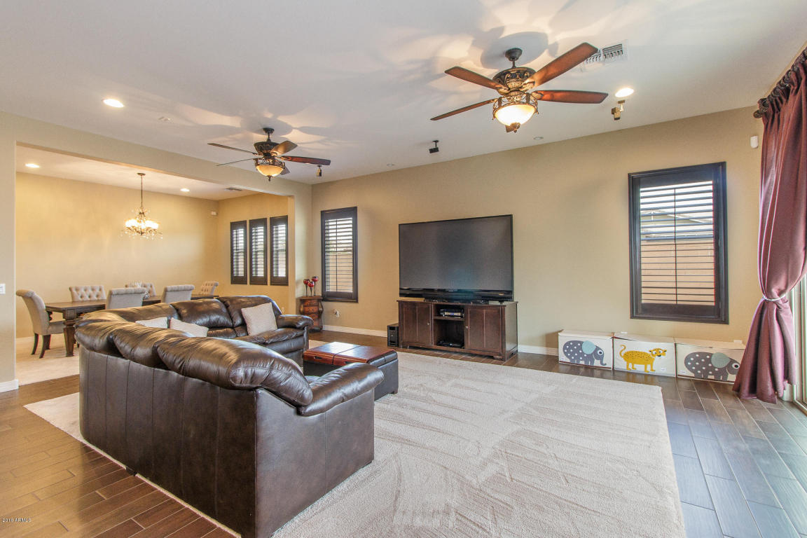 3492 E IRONSIDE Lane, Gilbert, AZ 85298