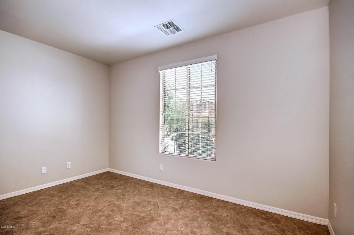 1917 E AZALEA Court, Gilbert, AZ 85298