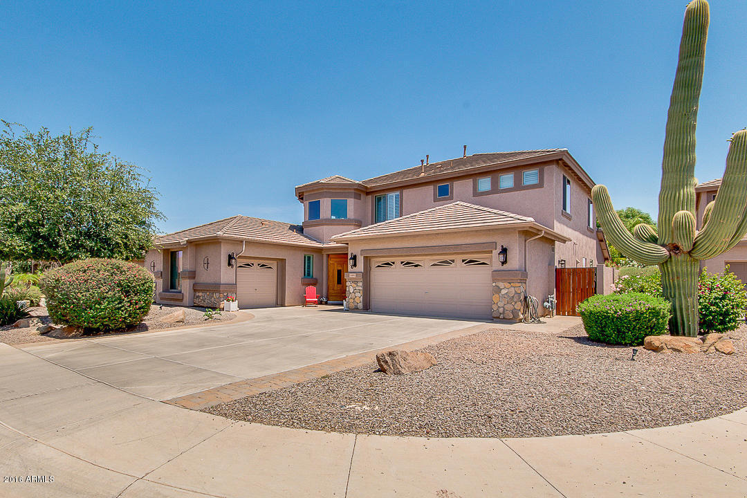 6493 S FOREST Court, Gilbert, AZ 85298