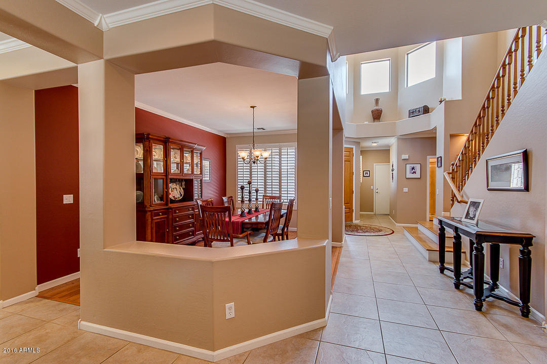 6493 S FOREST Court, Gilbert, AZ 85298