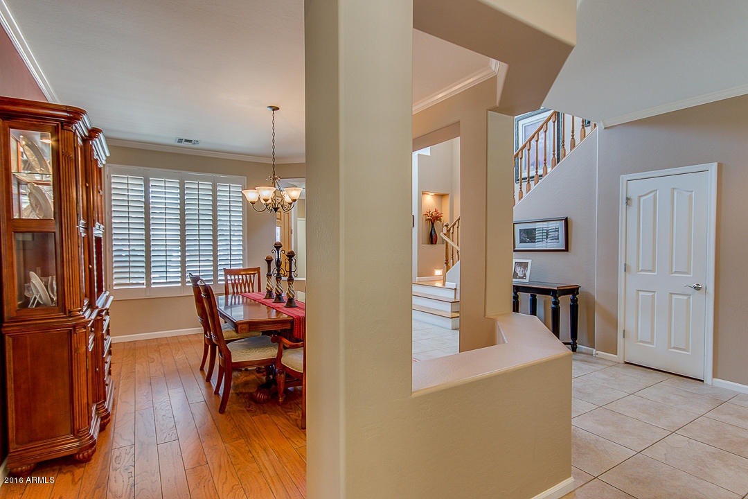 6493 S FOREST Court, Gilbert, AZ 85298