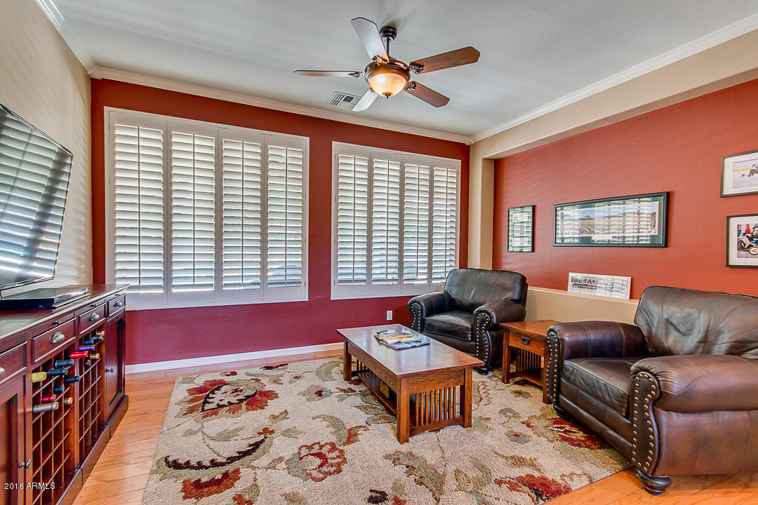 6493 S FOREST Court, Gilbert, AZ 85298