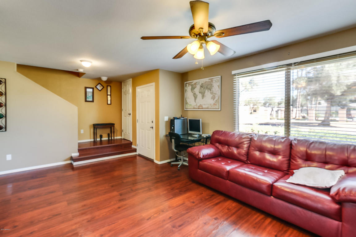 5727 N 44TH Lane, Glendale, AZ 85301