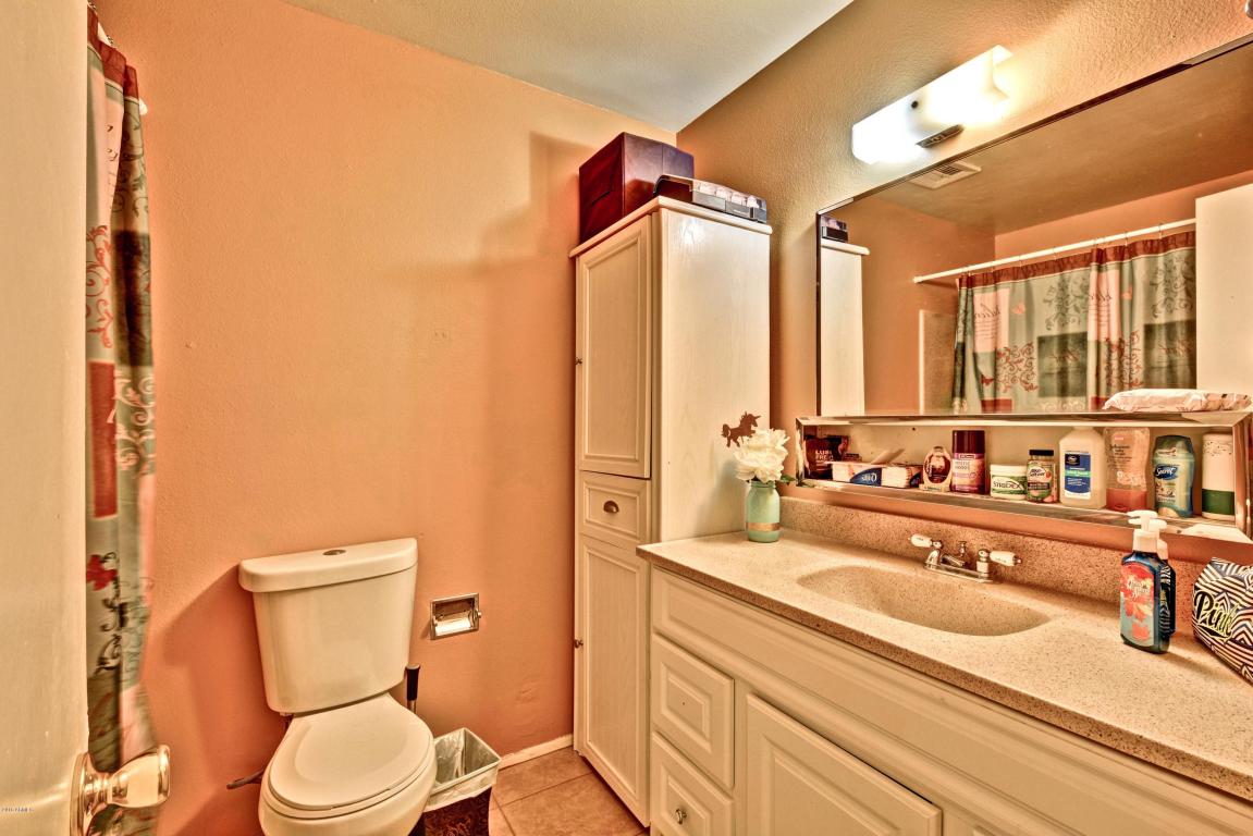 6616 N 43RD Avenue, Glendale, AZ 85301