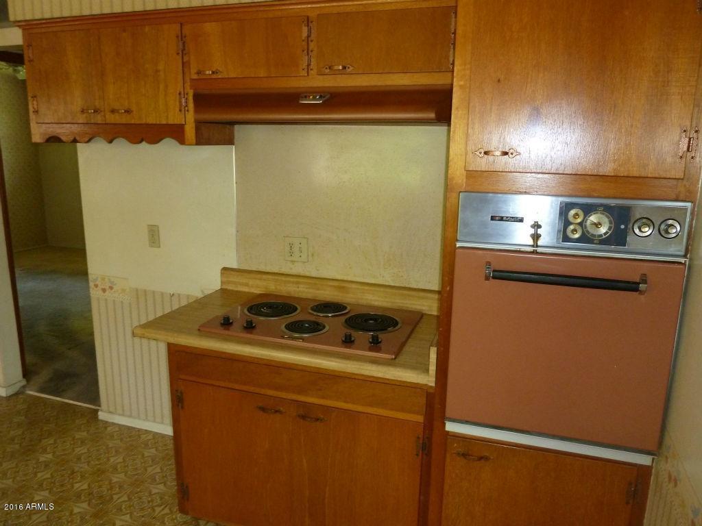 6344 W TUCKEY Lane, Glendale, AZ 85301