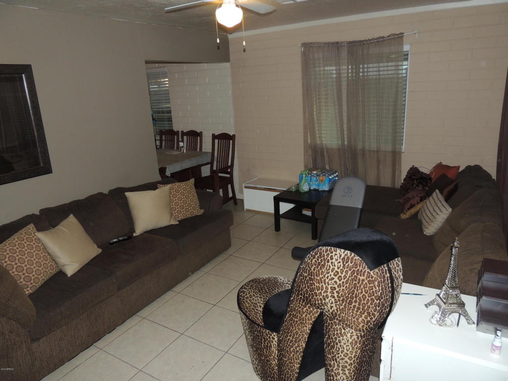 6521 N 53rd Avenue, Glendale, AZ 85301