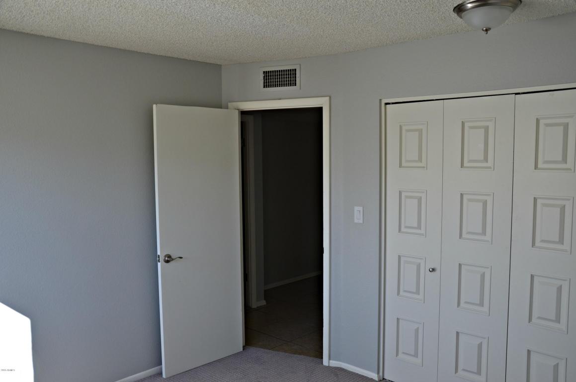4725 W NORTHERN Avenue, Glendale, AZ 85301