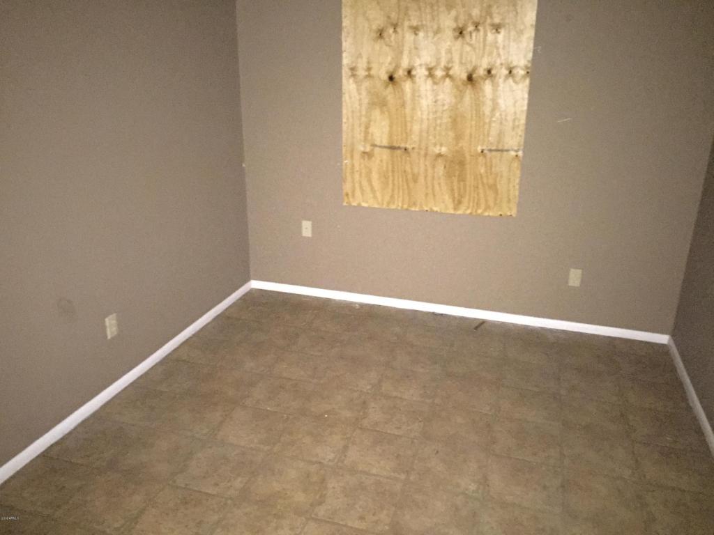 7422 N 54TH Avenue, Glendale, AZ 85301