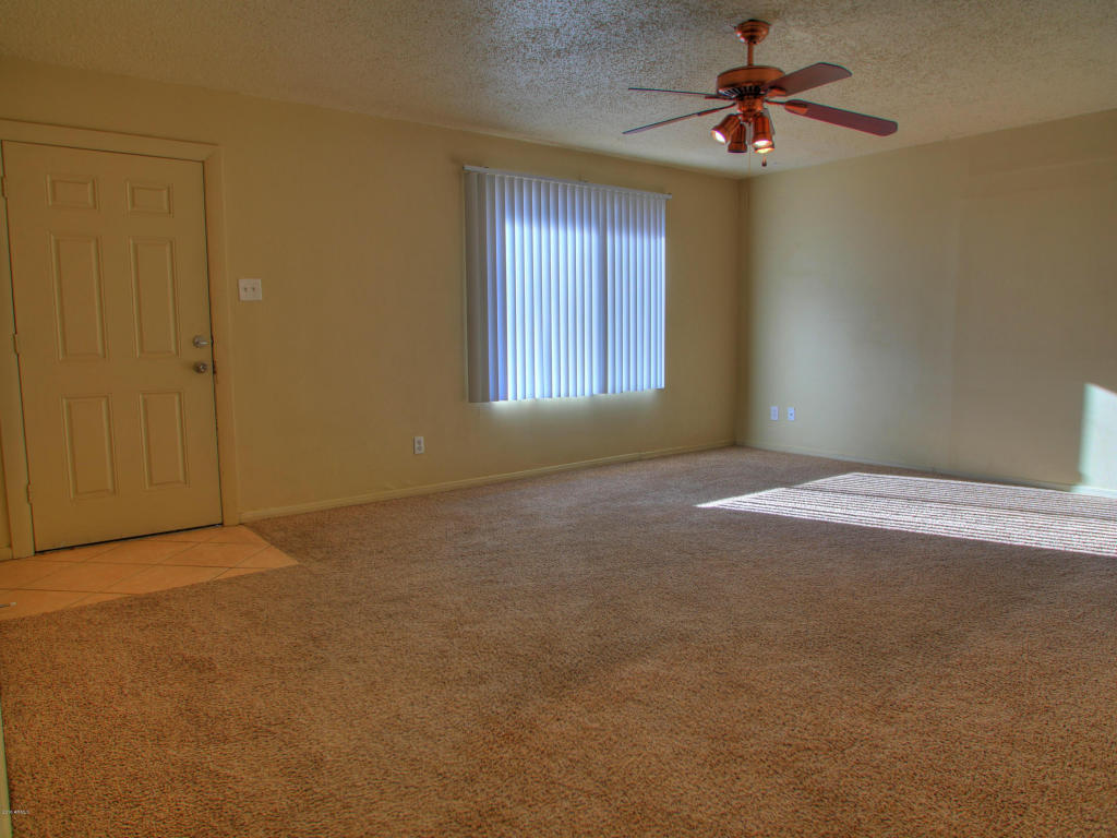 6111 N 65TH Avenue, Glendale, AZ 85301