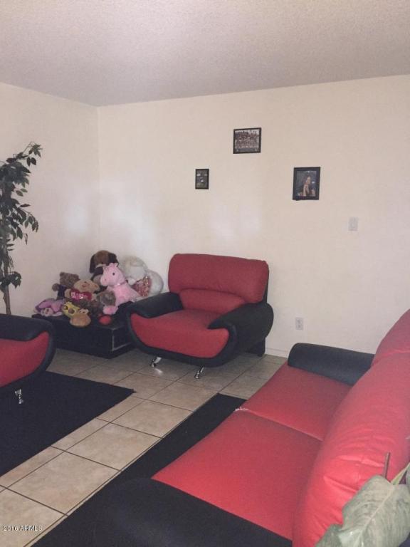 9059 N 52ND Avenue, Glendale, AZ 85302