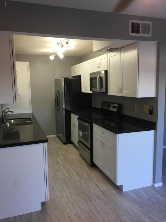 6054 W TOWNLEY Avenue, Glendale, AZ 85302
