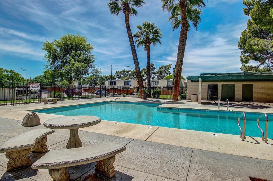 6054 W TOWNLEY Avenue, Glendale, AZ 85302